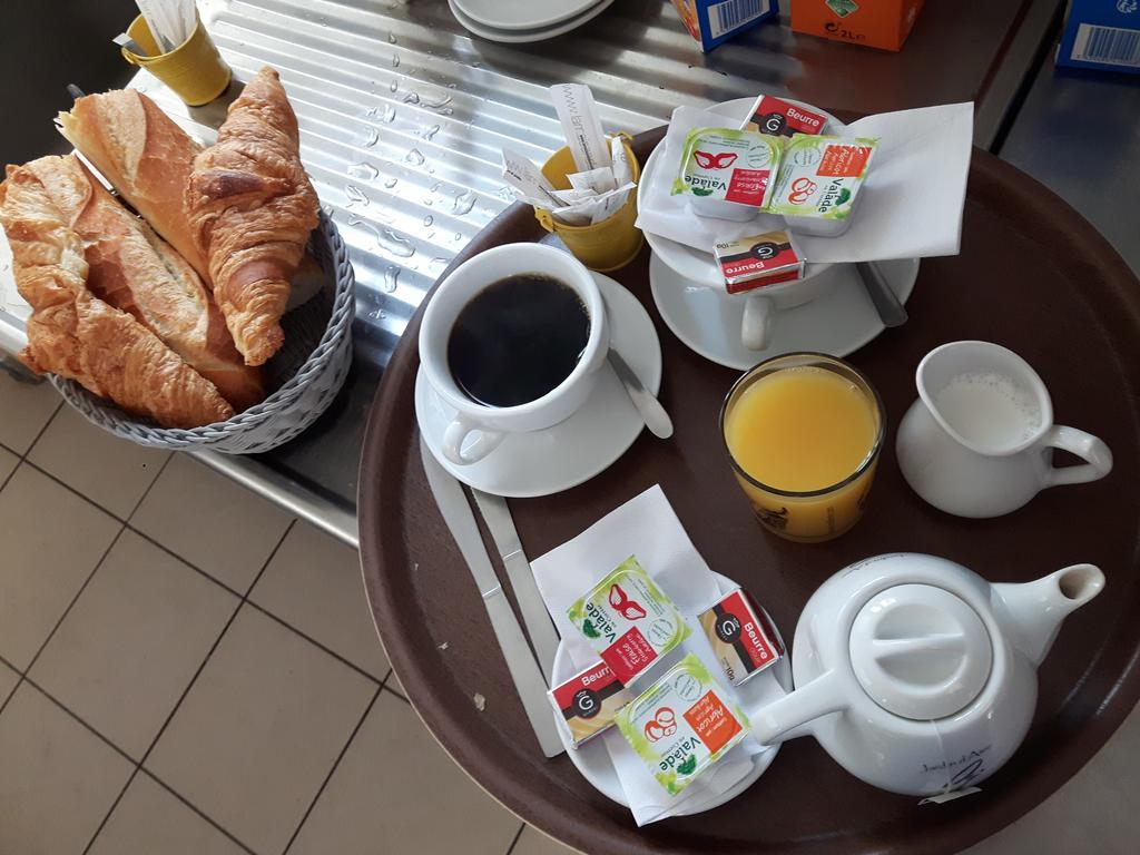 圣马迪拉莫 马斯蒙佩尔旅馆酒店 外观 照片
